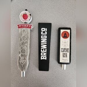 Lot Of 3 Beer Taps 10Barrel | North Jetty Brewing | Wyders Cider